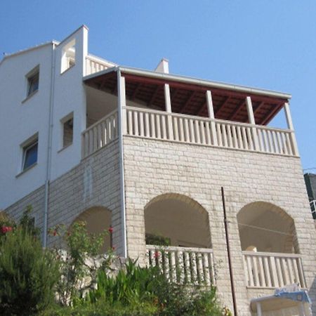 Apartments Mira - Beautiful Sea View Pucisca Bagian luar foto
