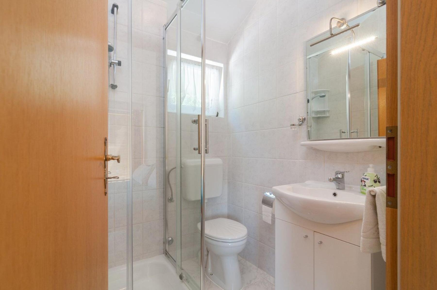 Apartments Mira - Beautiful Sea View Pucisca Bagian luar foto